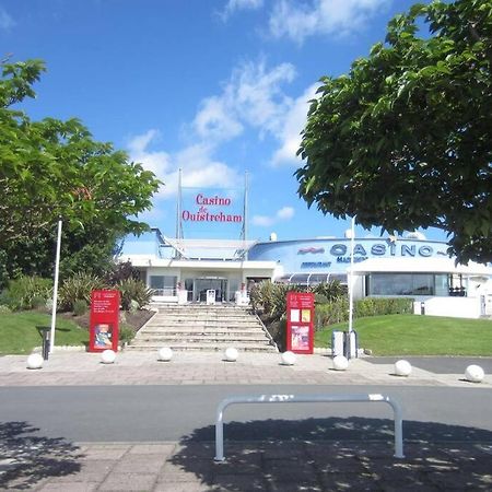 Votre Appartement A 200M De La Plage Ouistreham Exteriör bild
